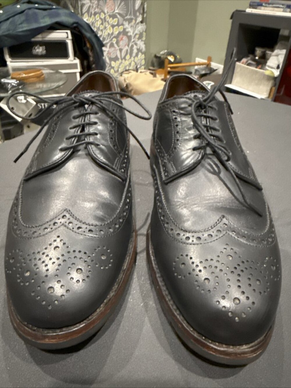 Allen Edmonds Oakwood - Black Men's Size 10D - Vibram Sole
